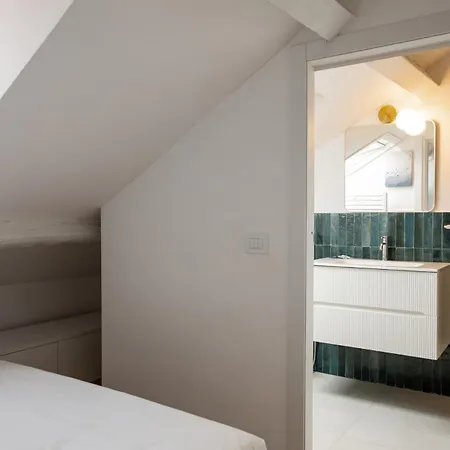 Via Crespi Attic - Cosy Flat Near & Nolo Апартаменты Милан